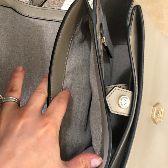 Satchel - Picture 5 of 6